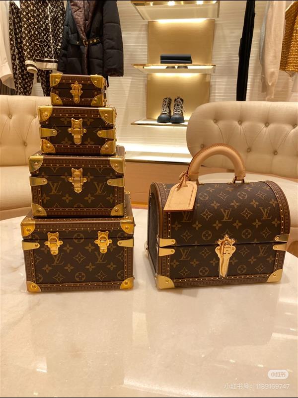 2026124135739548 100